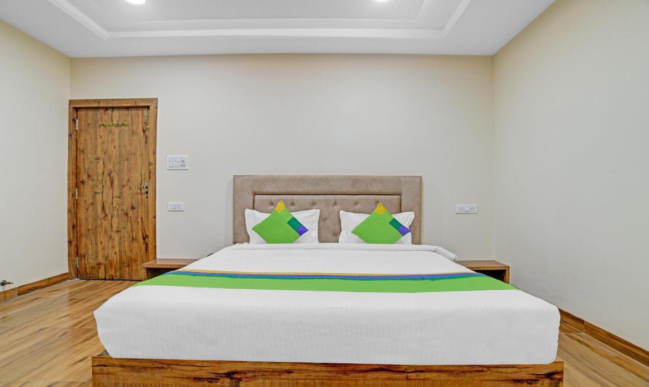 Treebo Nirvana Elite Indore Exterior photo